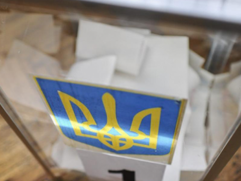 У Бородянці людям не дозволили самостійно голосувати