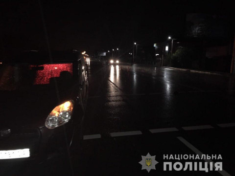 У Броварах автомобіль збив 19-річну дівчину (ФОТО)