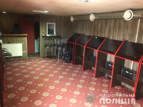 У Вишгородському районі поліцейські виявили незаконні гральні автомати (ФОТО)