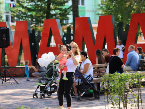 На облаштування скверу Мами в Ірпені витратили близько 7 млн грн (ФОТО, ВІДЕО)