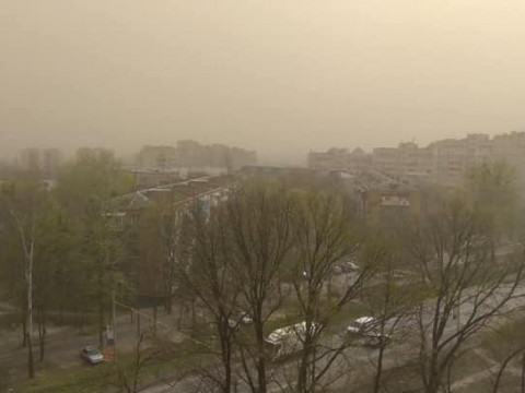У Бучі піщана буря знеструмила місто (ФОТО)