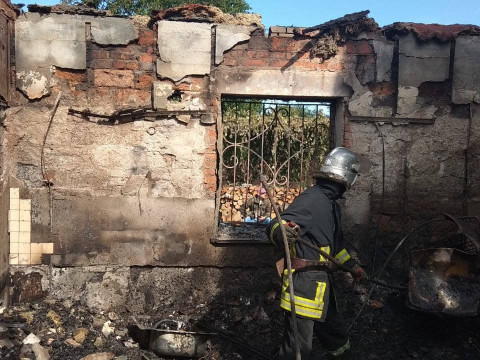 У Макарівському районі в пожежі загинуло дві пенсіонерки 