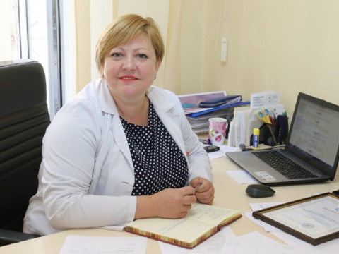 У Вишгороді за боротьбу з пандемією нагородили головного лікаря (ФОТО)