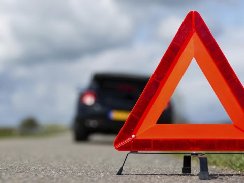 У Борисполі водій легковика спричинив автопригоду, порушивши ПДР (ВІДЕО)