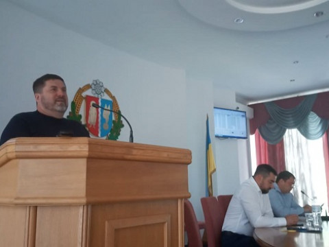 Чиновники Бориспільщини оплесками проводжали Олександра Туренка з посади голови РДА