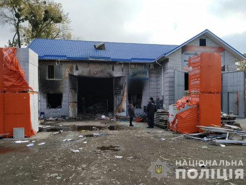 На Білоцерківщині поліція відкрила кримінальне провадження за фактом вибуху в магазині будматеріалів