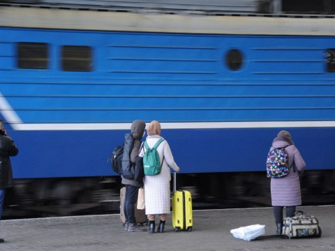 "Укрзалізниця" у Київській області не обмежуватиме висадку і посадку пасажирів
