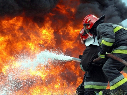 На Згурівщині загорілася господарча будівля (ФОТО)