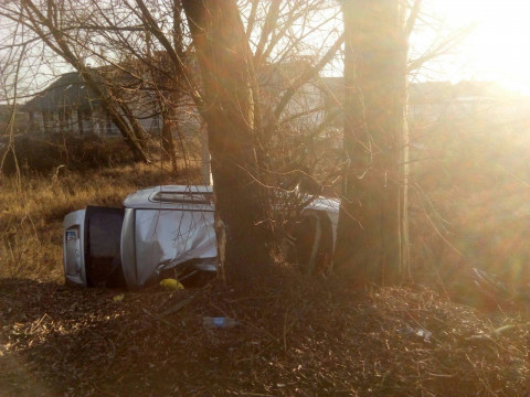 У Броварському районі жінка-водій легковика загинула в автопригоді