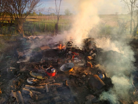 На Бучанщині жінка живцем згоріла у власному сараї
