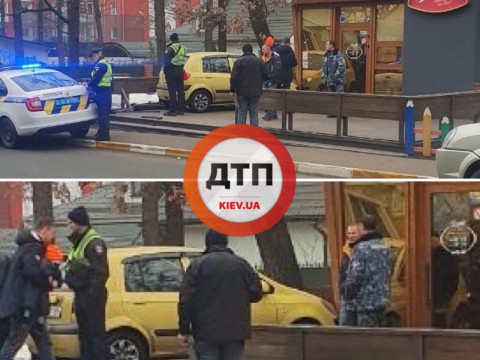В Ірпені жінка-водійка в'їхала у магазин солодощів