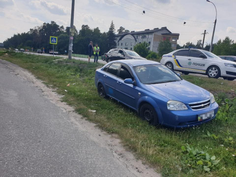 У Броварському районі автомобіль збив пенсіонерку