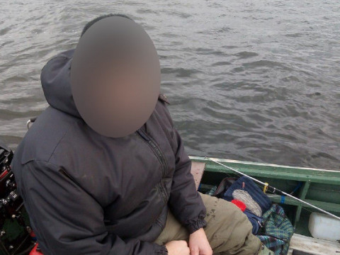 На Київщині продовжують затримувати браконьєрів, які ловлять рибу на зимувальних ямах
