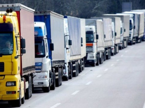 До Київської області через погоду знову обмежать рух вантажівок