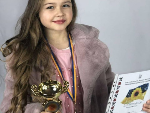 Маленька співачка з Фастова посіла друге місце на Міжнародному фестивалі
