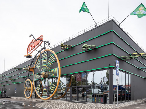 На Київщині відкрився перший "зелений " супермаркет (ФОТО)