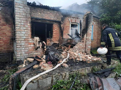 У Мотижині чоловік та його співмешканка згоріли живцем