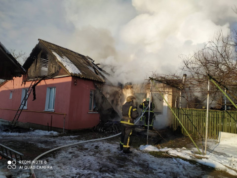 На Київщині пенсіонерка живцем згоріла у власному помешканні (ФОТО)