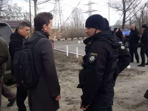  Під Києвом охоронці Медведчука кілька годин тримали журналістів в лісі (ФОТО) 