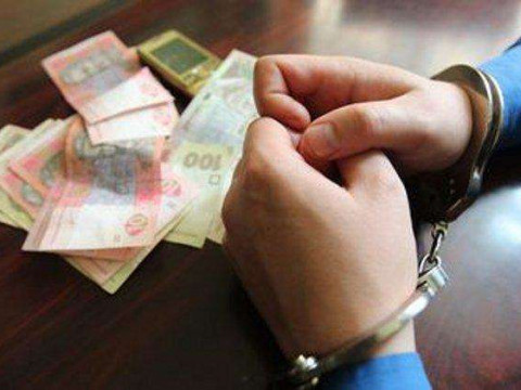 На Броварщині посадові особи привласнили 100 тис грн місцевого бюджету