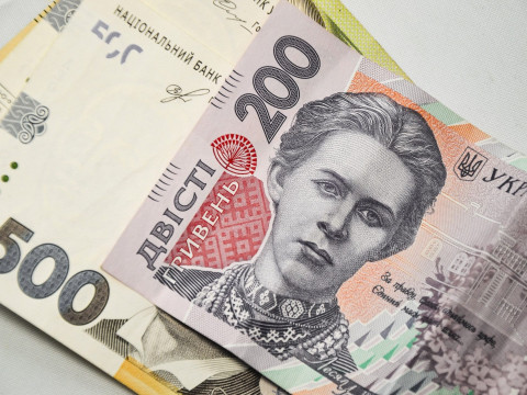 Очільник Узинської ОТГ отримує чималі надбавки за високі досягнення у праці
