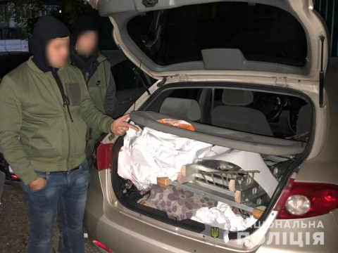 У Києво-Святошинському районі затримали "чорних" агітаторів (ФОТО)