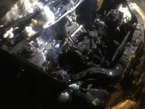 На Миронівщині від пожежі постраждала іномарка (ФОТО) 