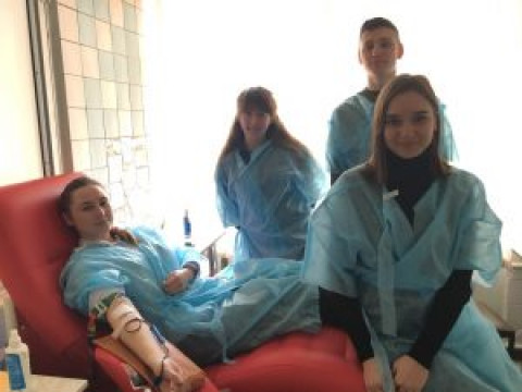 У Переяслав-Хмельницькому студенти стали донорами крові (ФОТО)