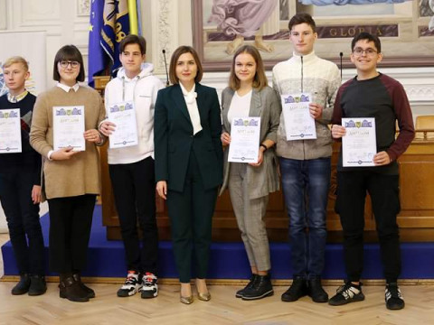 Обдаровані учні з Ірпеня стали президентськими стипендіатами