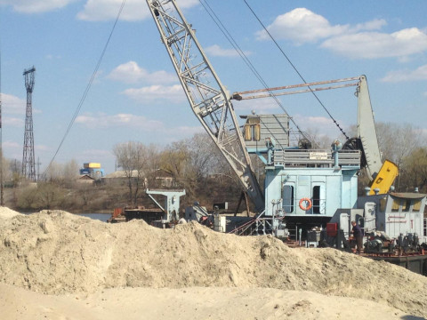 У Бородянському районі комунальне підприємство незаконно видобувало пісок 