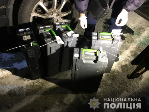 Поліція Київщини затримала одного з викрадачів банківських касет (ФОТО, ВІДЕО)