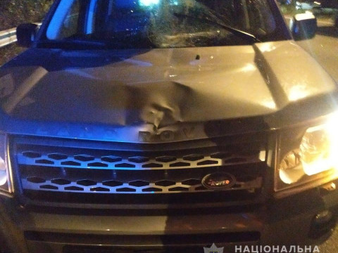 У Макарівському районі автомобіль на "зебрі" насмерть збив чоловіка