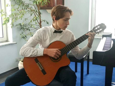 Юний гітарист із Бучі отримав Гран-прі міжнародного конкурсу (ФОТО)