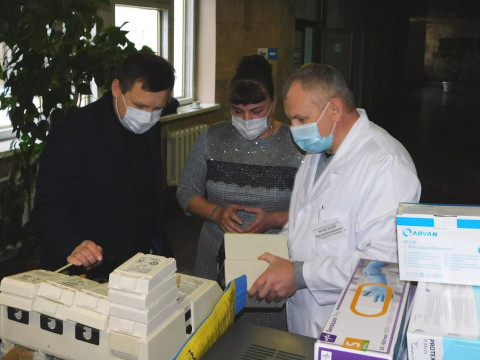 Славутицька лікарня отримала гуманітарну допомогу з Німеччини (ФОТО)