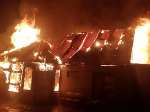 У Києво-Святошинському районі ледь не згорів будинок