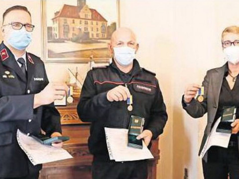 Рятувальники з німецького міста Борна отримали нагороди від мерії Ірпеня