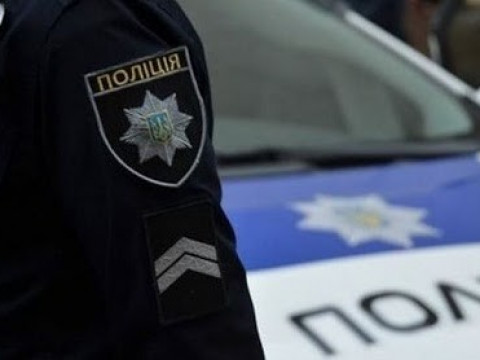 У передмісті Києва правоохоронці затримали водія з підробленими документами (ФОТО)