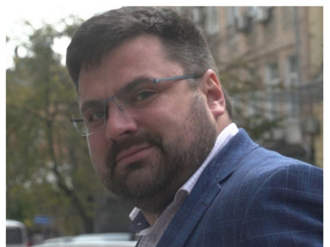 Скандальний есбеушник Наумов володіє розкішним маєтком на Київщині (ФОТО)