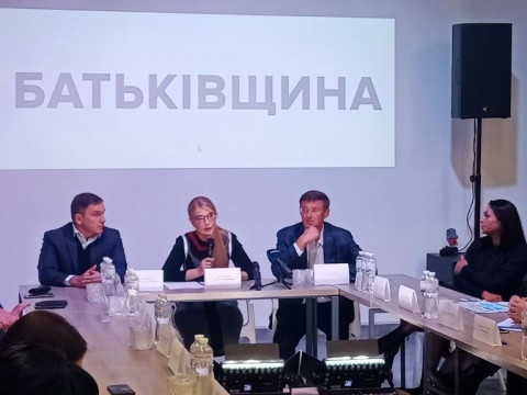 Юлія Тимошенко зустрілася з представниками бізнесу в Броварах (ФОТО)
