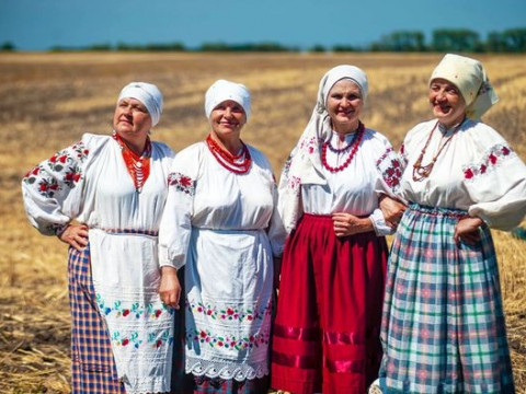 На Київщині пройшов онлайн-фестиваль автентичного жіночого одягу (ФОТО)