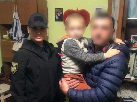 Пройшов 1,5 км: поліція Фастівщини розшукала 5-річного хлопчика