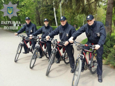Броварський велопатруль оперативно розшукав зниклу дитину (ФОТО)