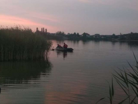 Із озера в Михайлівці-Рубежівці витягнули тіло чоловіка