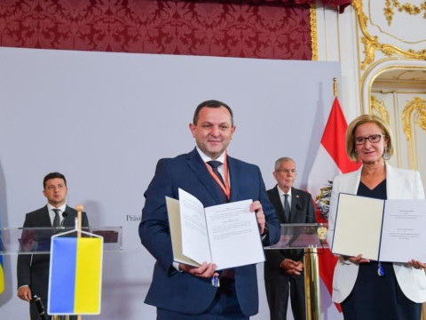 Голова Київської ОДА підписав угоду про співробітництво з урядом федеральної землі Нижня Австрія