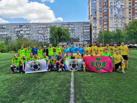 Київоблрада хоче фінансувати виїзди футбольної команди "Миротворець" (ФОТО)