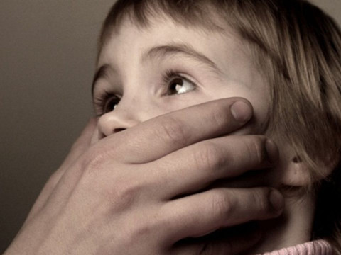 У Броварському районі 12-річного хлопця підозрюють у зґвалтуванні маленької дівчинки  