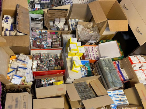 На Київщині організували сайт з продажу контрабандних медикаментів