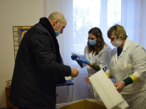 Медамбулаторії на Яготинщині передали кисневий концентратор