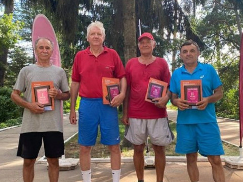 Член виконкому Вишневої міськради переміг на чемпіонаті України з тенісу