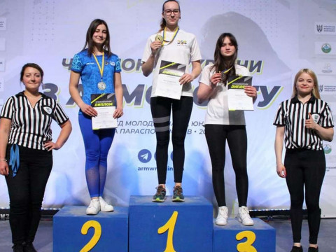 Чемпіонкою України з армспорту стала студентка з Переяслава (ФОТО)